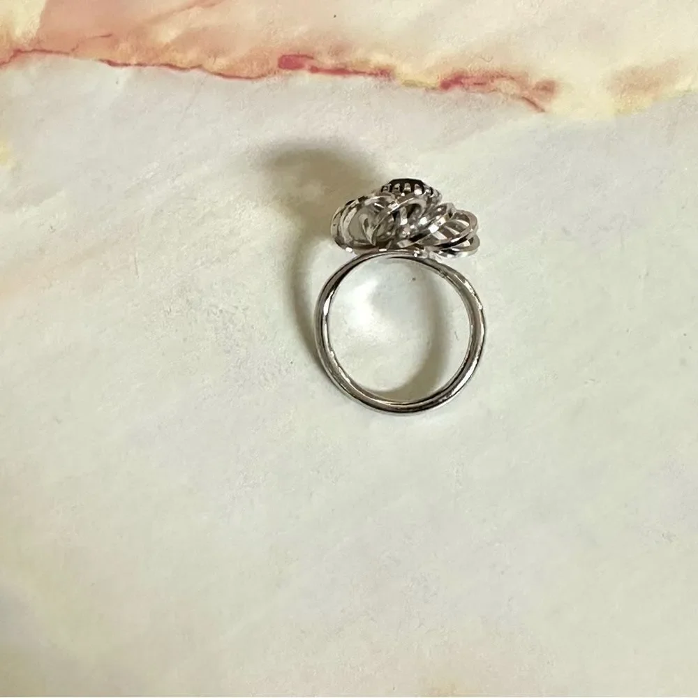 Sarah Coventry silver  tone and black ring
